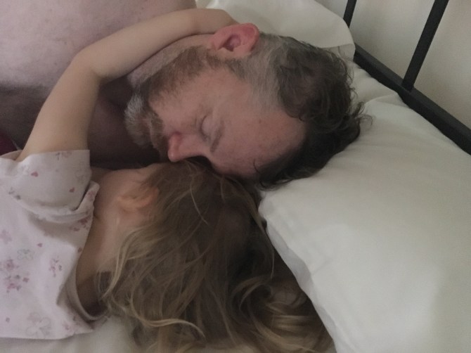 image_542878739146236